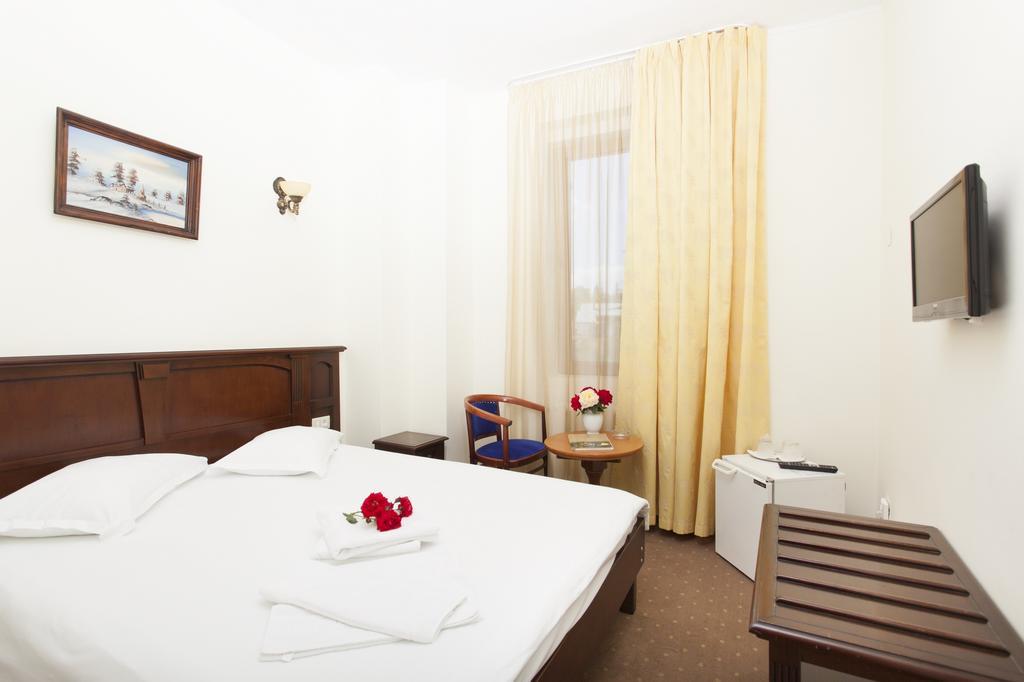 Hotel Codrisor Bistrita  Exterior photo